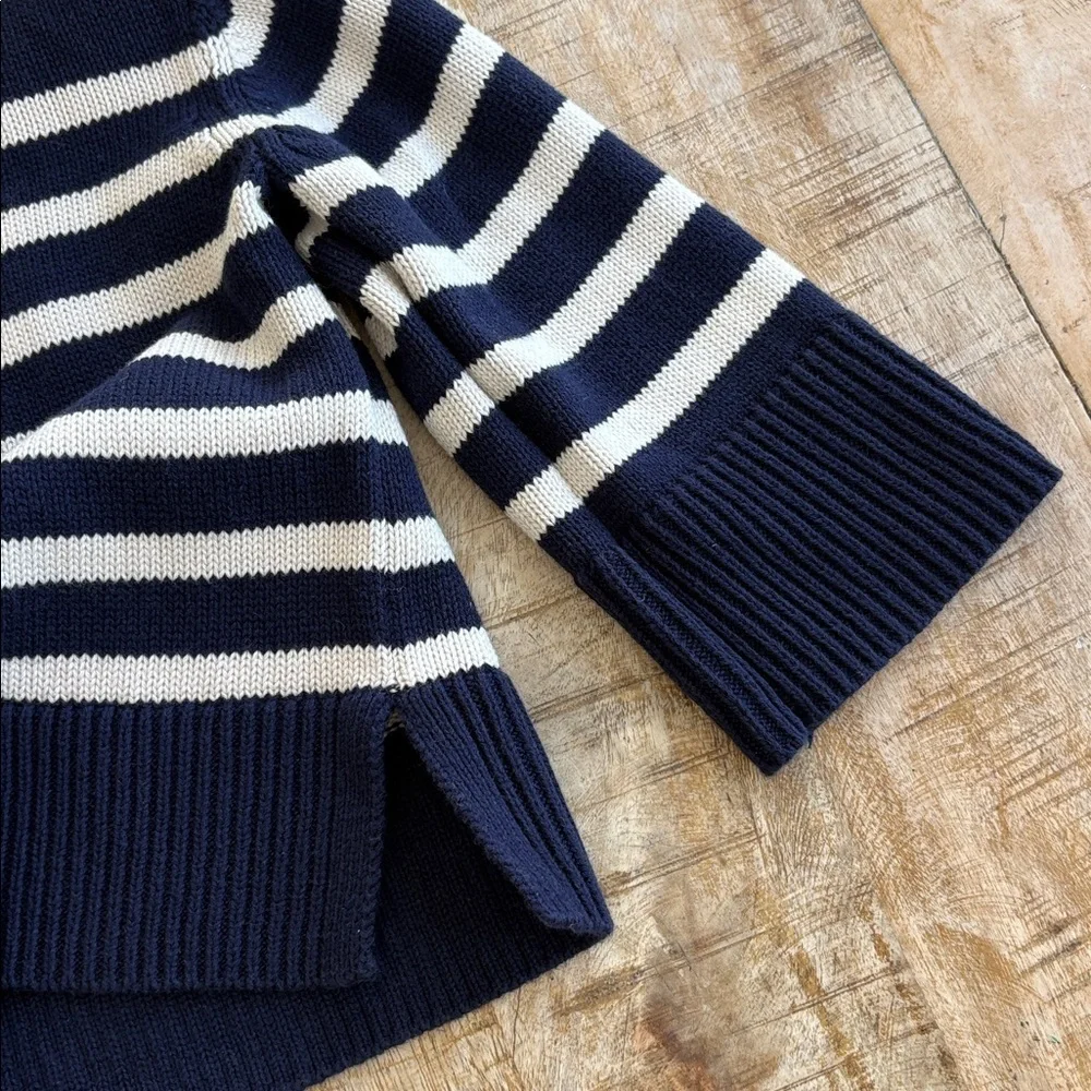 Gap Girls Sweater size 5t